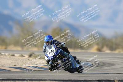 media/Dec-07-2025-CVMA (Sun) [[3e7d2de5dc]]/Race 12- Formula 40 MW and LW/